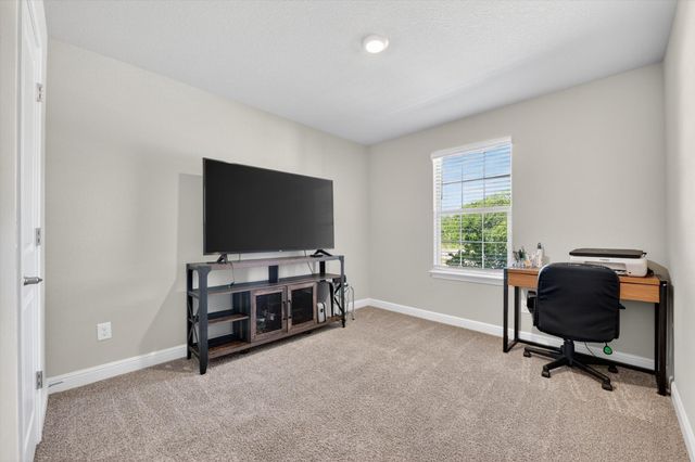 305 Sadie Lane, Burleson, TX 76028