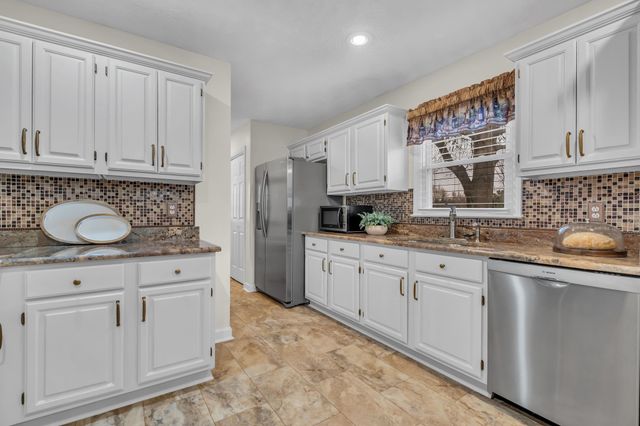 9106 Dandelion Dr, Murfreesboro, TN 37129