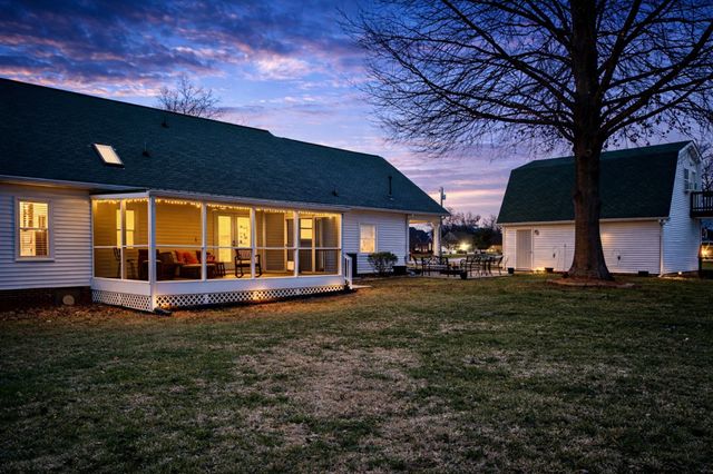 9106 Dandelion Dr, Murfreesboro, TN 37129