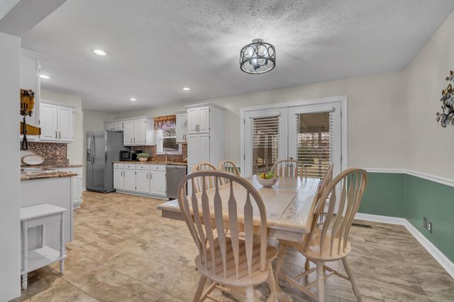 9106 Dandelion Dr, Murfreesboro, TN 37129