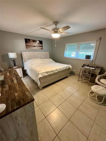 325 SE 11th Ter 107, Dania Beach, FL 33004