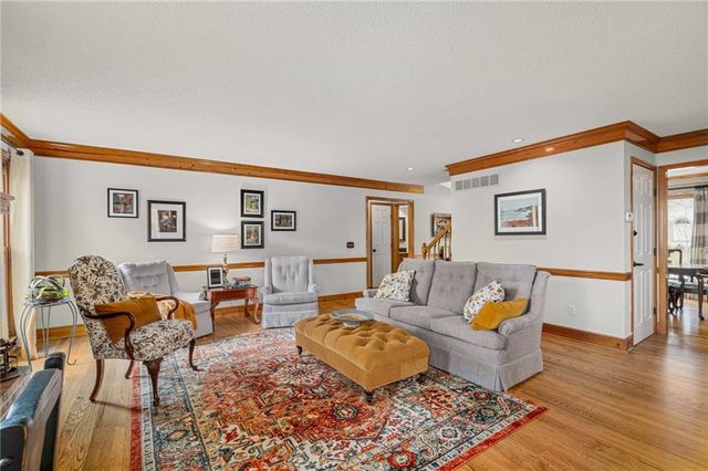 15721 W 145th Street, Olathe, KS 66062