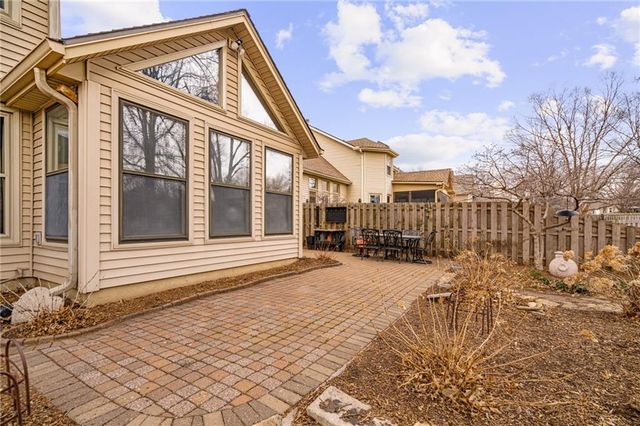 15721 W 145th Street, Olathe, KS 66062