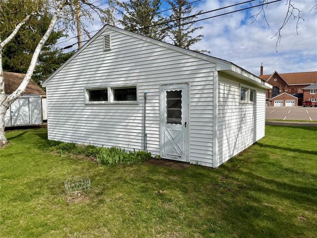 502 Mansfield Street, Chippewa Falls, WI 54729