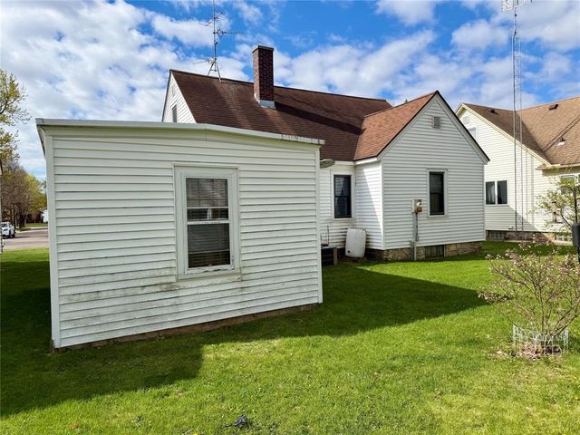 502 Mansfield Street, Chippewa Falls, WI 54729