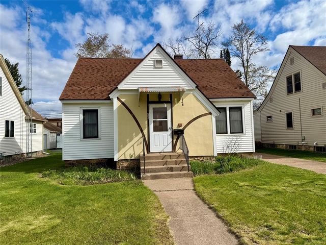 502 Mansfield Street, Chippewa Falls, WI 54729