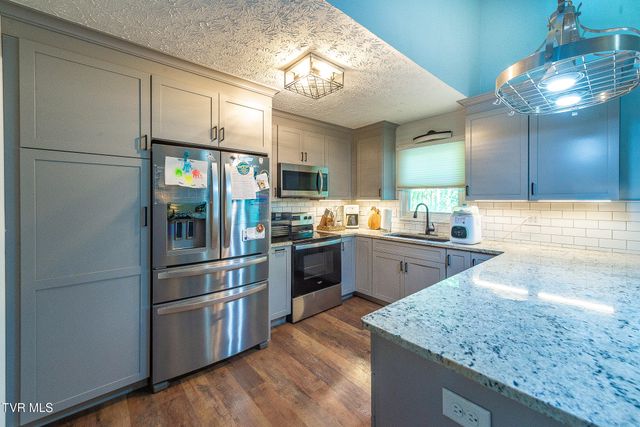 103 Silkwood Court, Johnson City, TN 37615