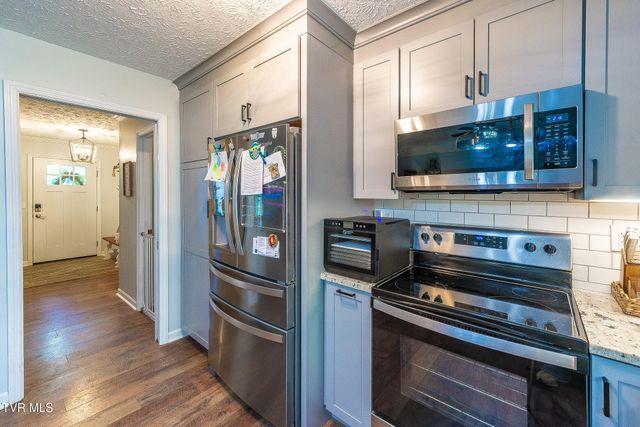 103 Silkwood Court, Johnson City, TN 37615