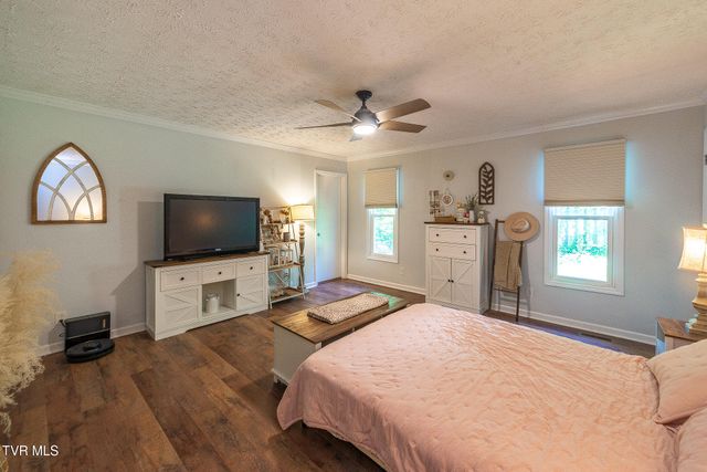 103 Silkwood Court, Johnson City, TN 37615