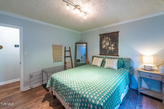 103 Silkwood Court, Johnson City, TN 37615