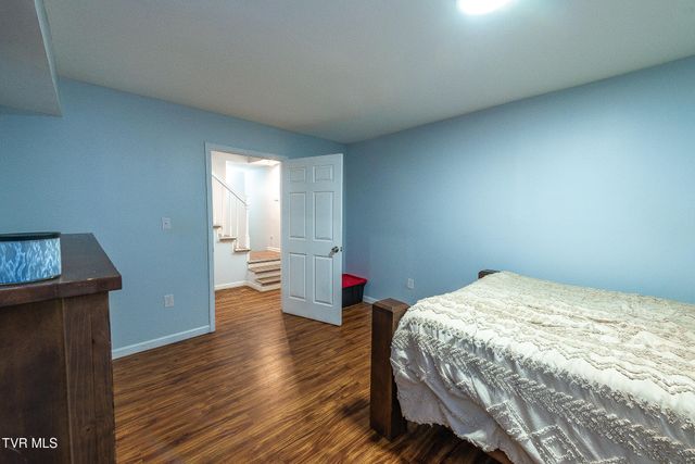 103 Silkwood Court, Johnson City, TN 37615