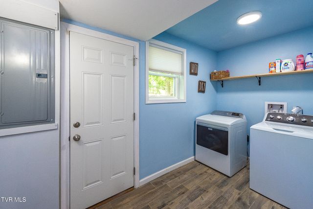 103 Silkwood Court, Johnson City, TN 37615