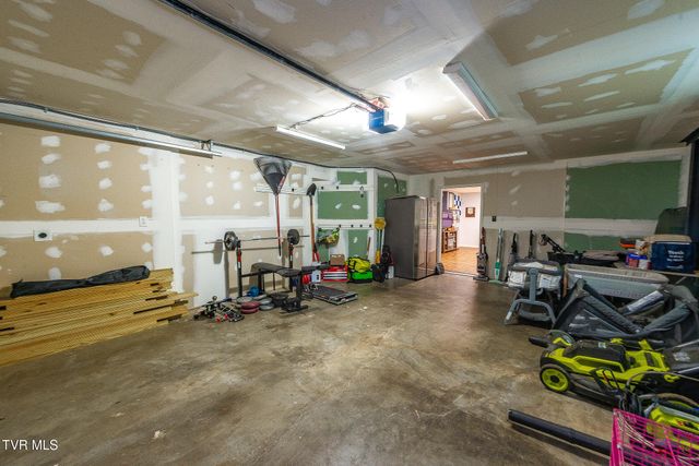 103 Silkwood Court, Johnson City, TN 37615