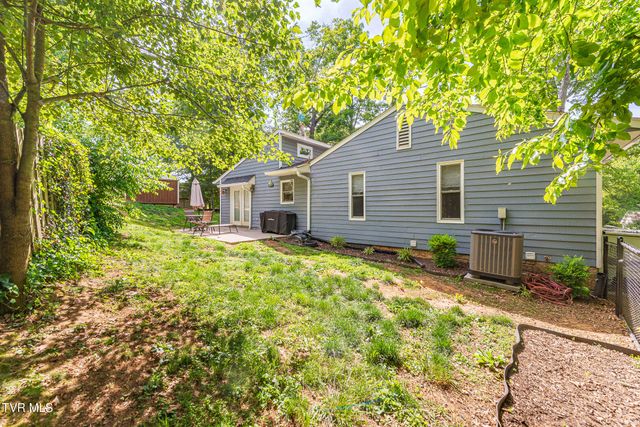 103 Silkwood Court, Johnson City, TN 37615