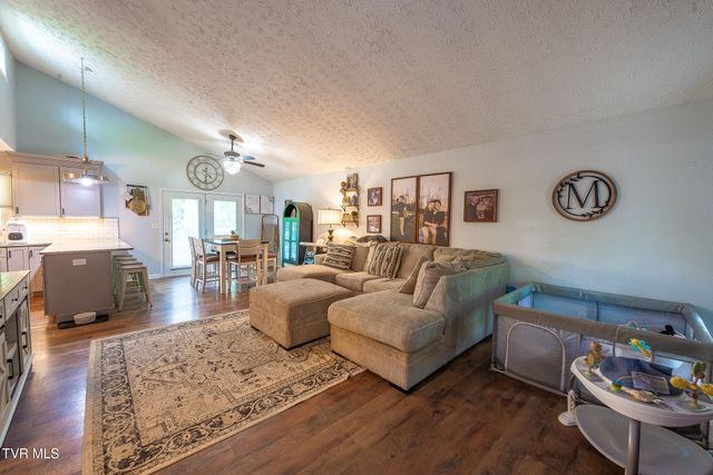 103 Silkwood Court, Johnson City, TN 37615