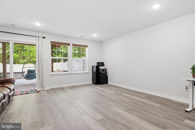 11 AUTUMN PARK BLVD, Medford, NJ 08055