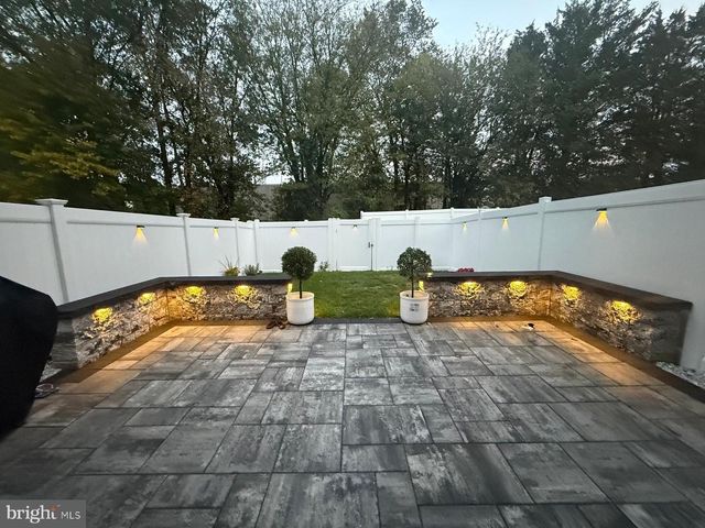 11 AUTUMN PARK BLVD, Medford, NJ 08055