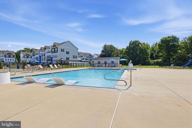 11 AUTUMN PARK BLVD, Medford, NJ 08055