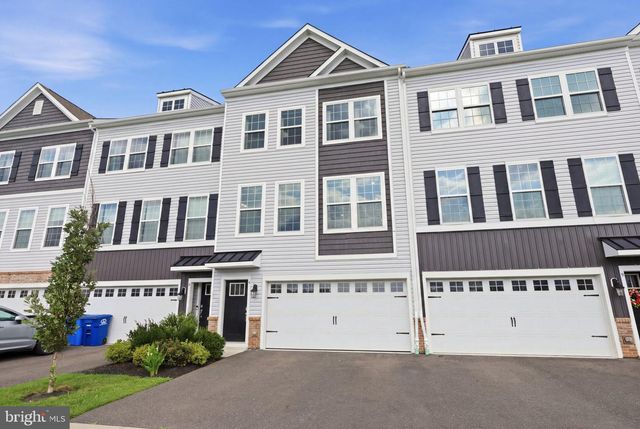 11 AUTUMN PARK BLVD, Medford, NJ 08055