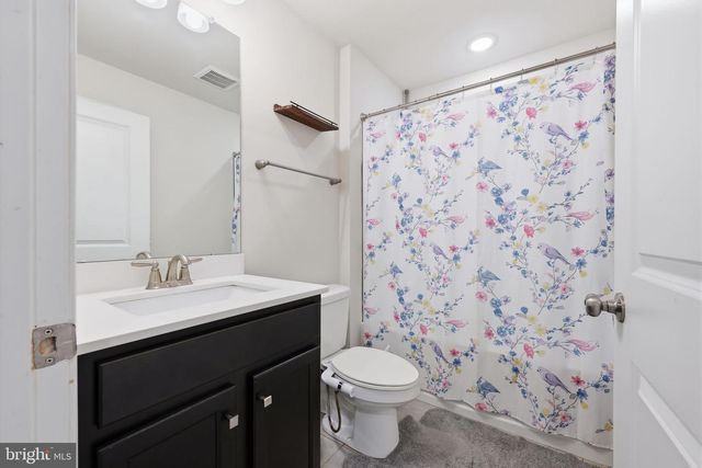 11 AUTUMN PARK BLVD, Medford, NJ 08055