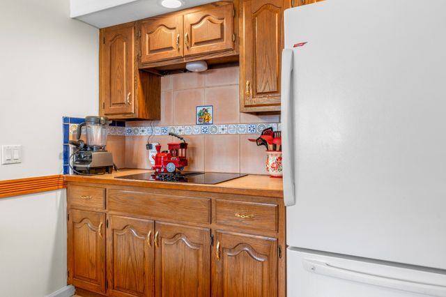 341 Roma Dr, Crossville, TN 38555