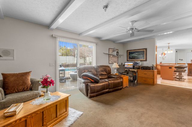 341 Roma Dr, Crossville, TN 38555