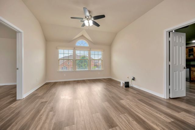 6001 Lacebark Elm Drive, Fort Worth, TX 76123