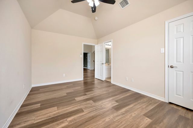 6001 Lacebark Elm Drive, Fort Worth, TX 76123