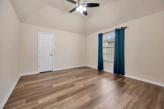 6001 Lacebark Elm Drive, Fort Worth, TX 76123