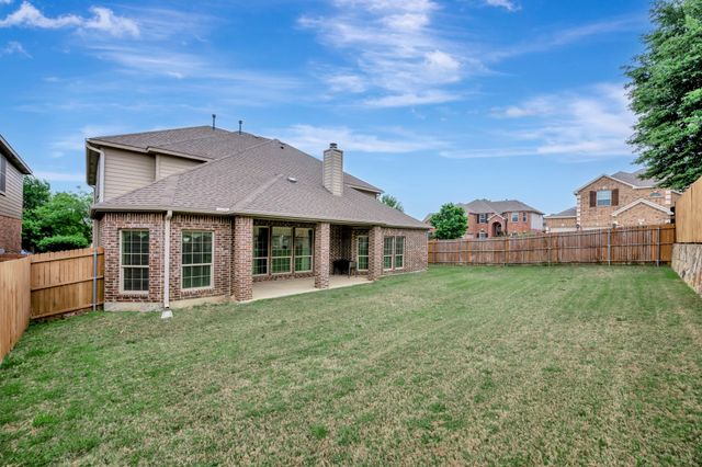 6001 Lacebark Elm Drive, Fort Worth, TX 76123
