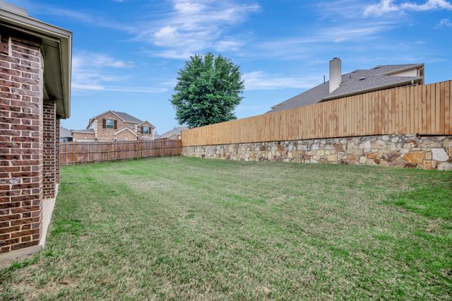 6001 Lacebark Elm Drive, Fort Worth, TX 76123