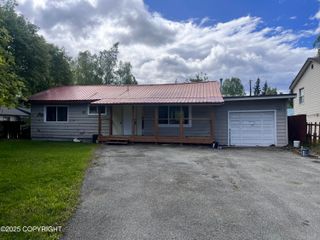 7732 E 4th Avenue, Anchorage, AK 99504