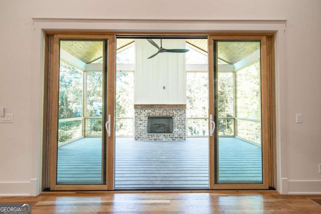 7915 E Cherokee Drive, Canton, GA 30115