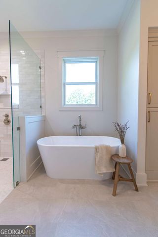 7915 E Cherokee Drive, Canton, GA 30115