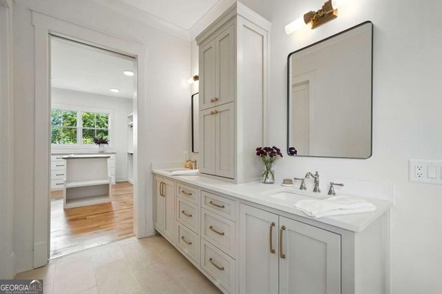 7915 E Cherokee Drive, Canton, GA 30115