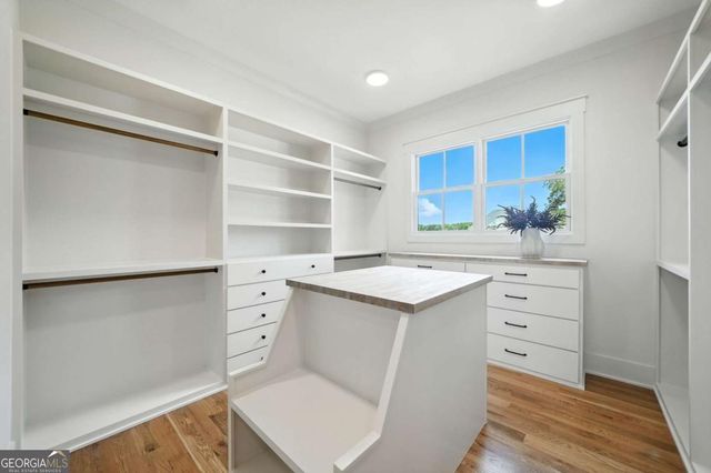 7915 E Cherokee Drive, Canton, GA 30115