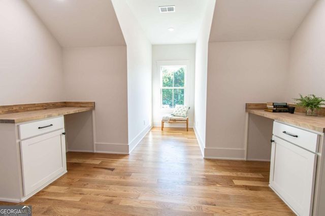 7915 E Cherokee Drive, Canton, GA 30115