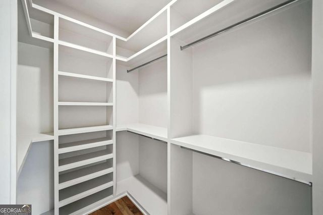 7915 E Cherokee Drive, Canton, GA 30115