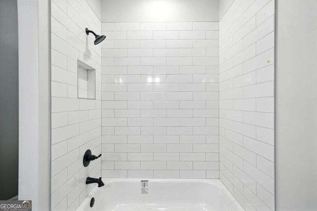 7915 E Cherokee Drive, Canton, GA 30115