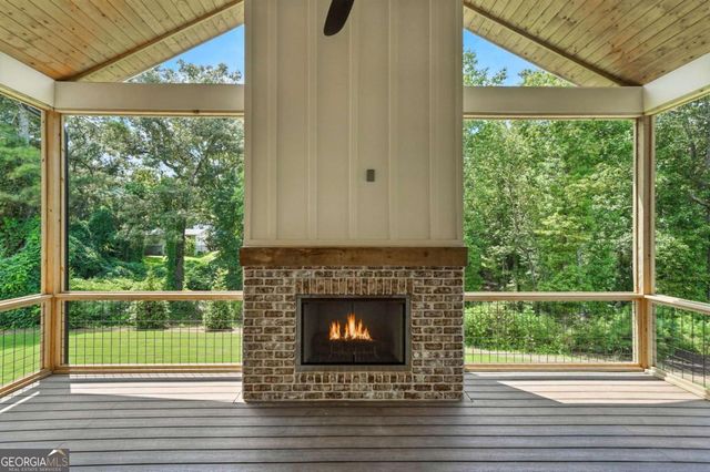 7915 E Cherokee Drive, Canton, GA 30115