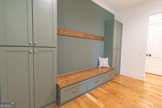 7915 E Cherokee Drive, Canton, GA 30115