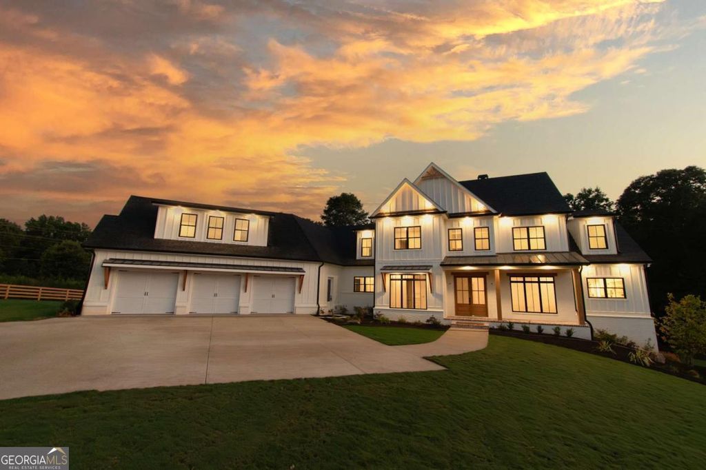 7915 E Cherokee Drive, Canton, GA 30115