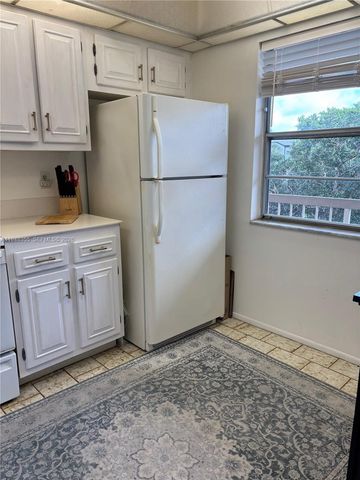 4602 Martinique Way E3, Coconut Creek, FL 33066