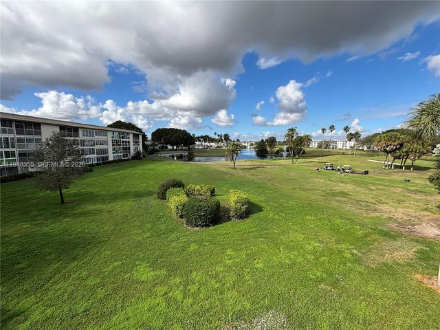 4602 Martinique Way E3, Coconut Creek, FL 33066