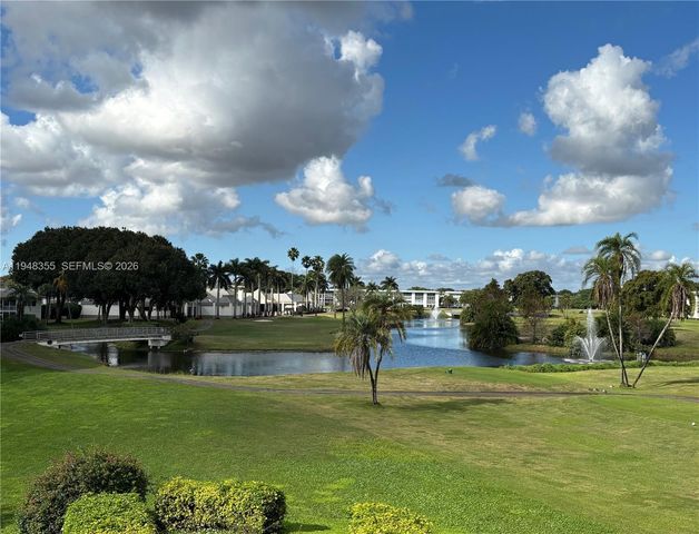 4602 Martinique Way E3, Coconut Creek, FL 33066