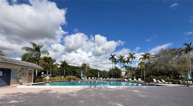 4602 Martinique Way E3, Coconut Creek, FL 33066