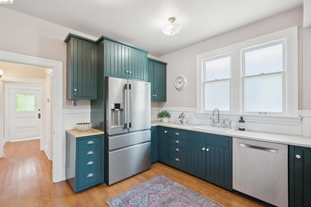 Image 19 of property listing at 2903 Wheeler St, Berkeley, CA 94705