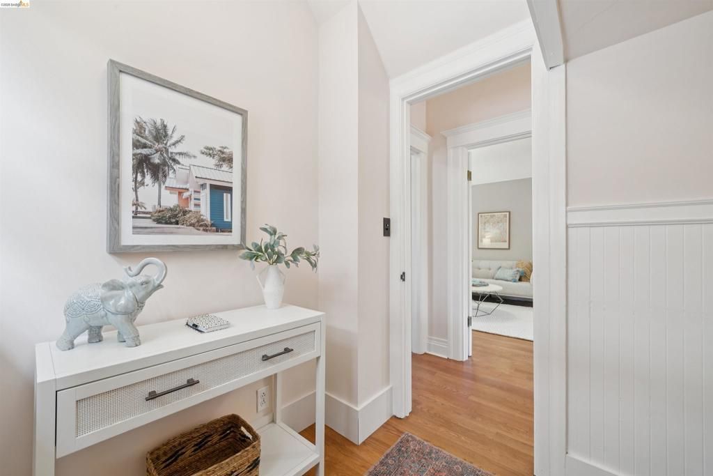 Image 27 of property listing at 2903 Wheeler St, Berkeley, CA 94705