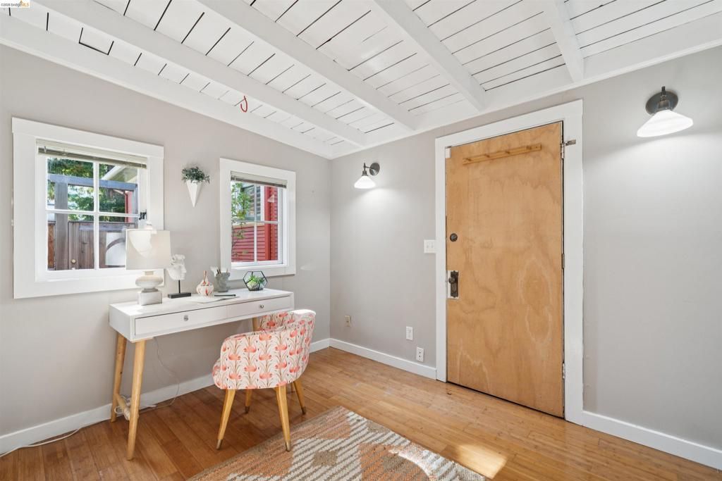 Image 39 of property listing at 2903 Wheeler St, Berkeley, CA 94705