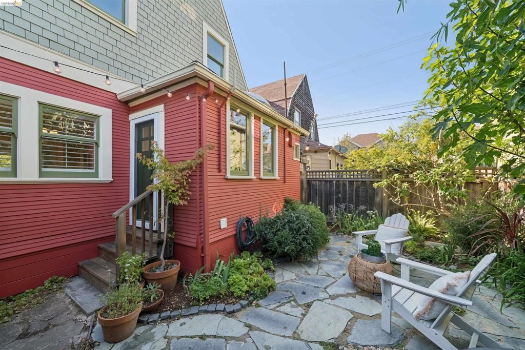 Image 46 of property listing at 2903 Wheeler St, Berkeley, CA 94705